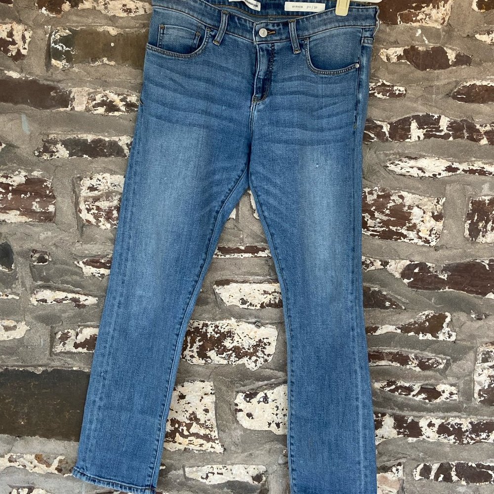 Pilcro Hyphen Relaxed Jeans Size 30